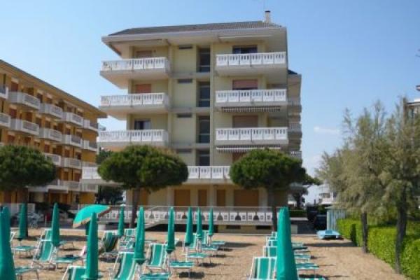 Diplomatic apartmanház-Lido di Jesolo kelet