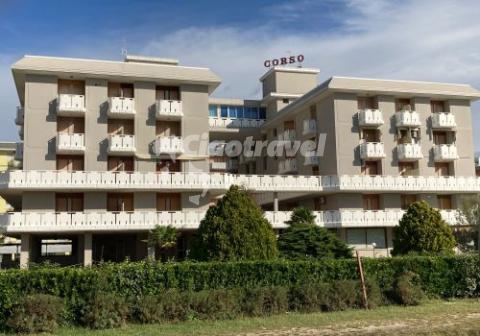 Corso apartmanház 1.-Bibione Lido dei Pini