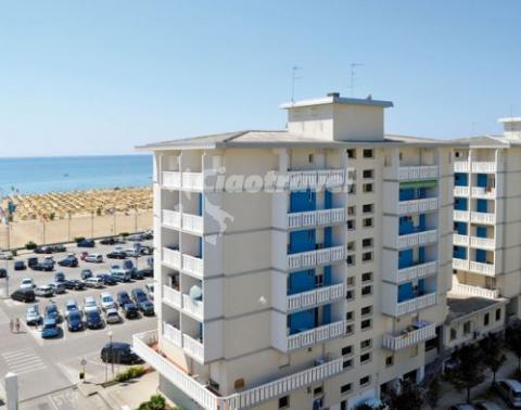 Frontemare apartmanházak - Bibione Spiaggia