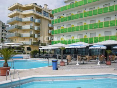 Hotel Bristol**** - Lido di Jesolo nyugat