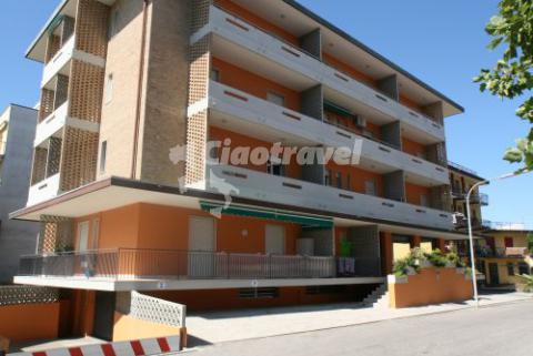 Houston apartmanház-Lido di Jesolo kelet