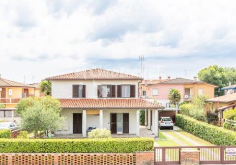 Milano villa - Caorle nyugat