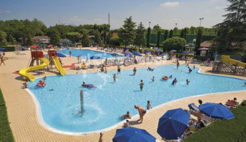 Garda village-Peschiera del Garda