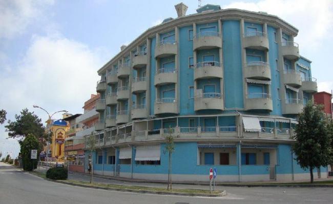 Bolognese apartmanház-Caorle kelet