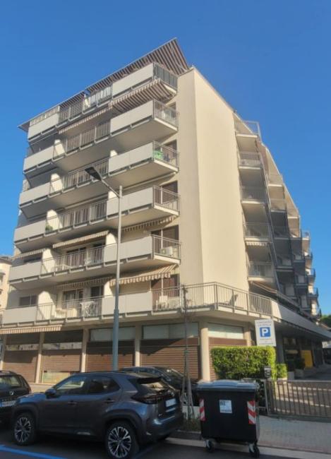 Perla apartmanház - Lido di Jesolo nyugat