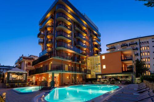 Aparthotel Sheila**** - Lido di Jesolo kelet